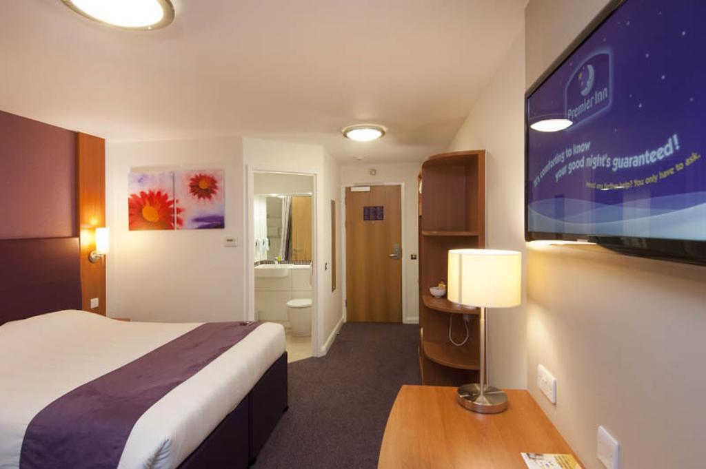 Premier Inn Newcastle Airport South Woolsington Dış mekan fotoğraf
